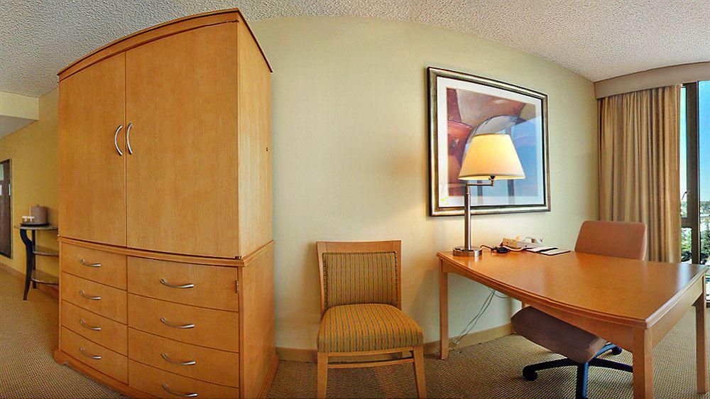 Hilton Sacramento Arden West Hotell Eksteriør bilde