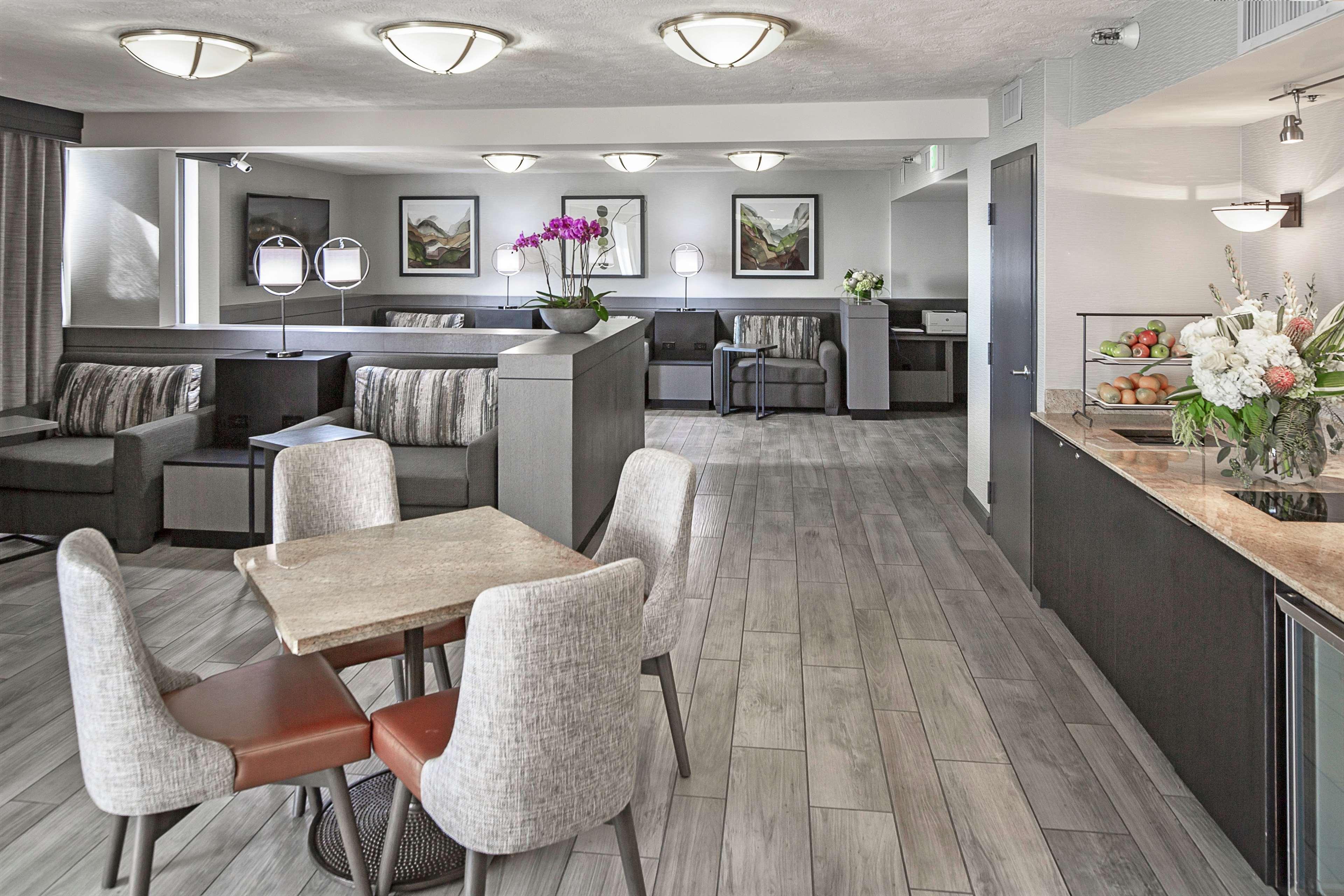 Hilton Sacramento Arden West Hotell Eksteriør bilde