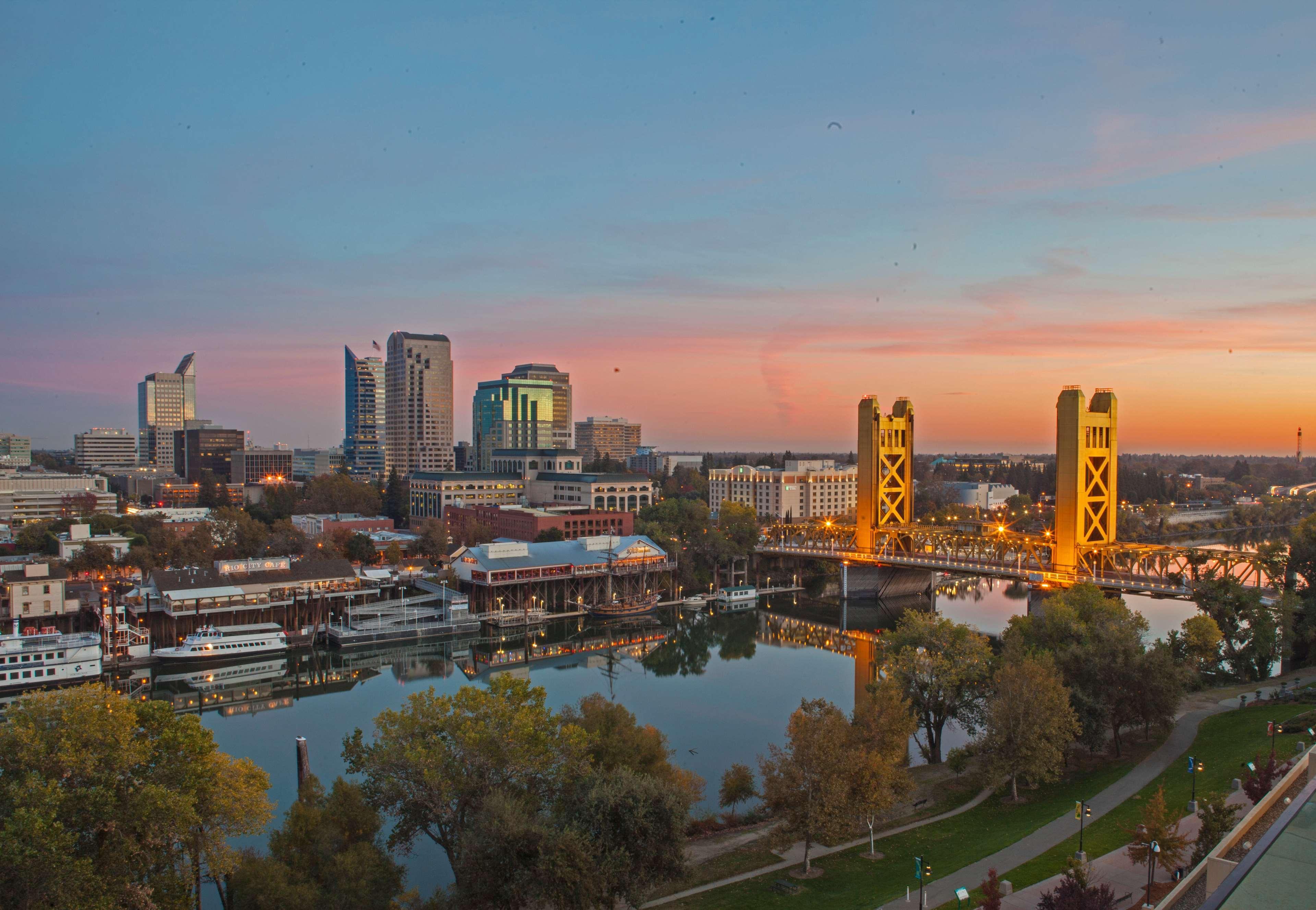 Hilton Sacramento Arden West Hotell Eksteriør bilde