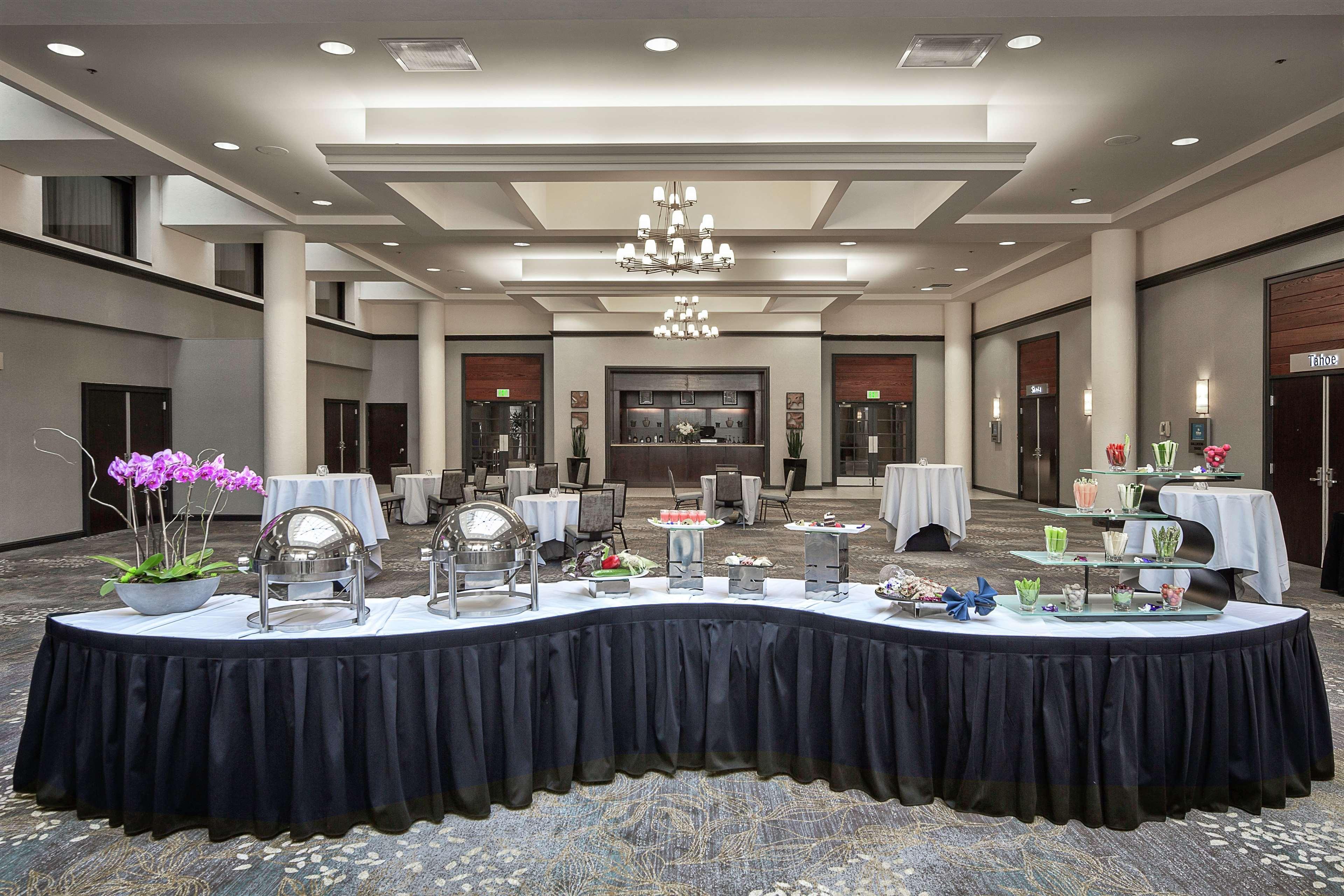 Hilton Sacramento Arden West Hotell Eksteriør bilde