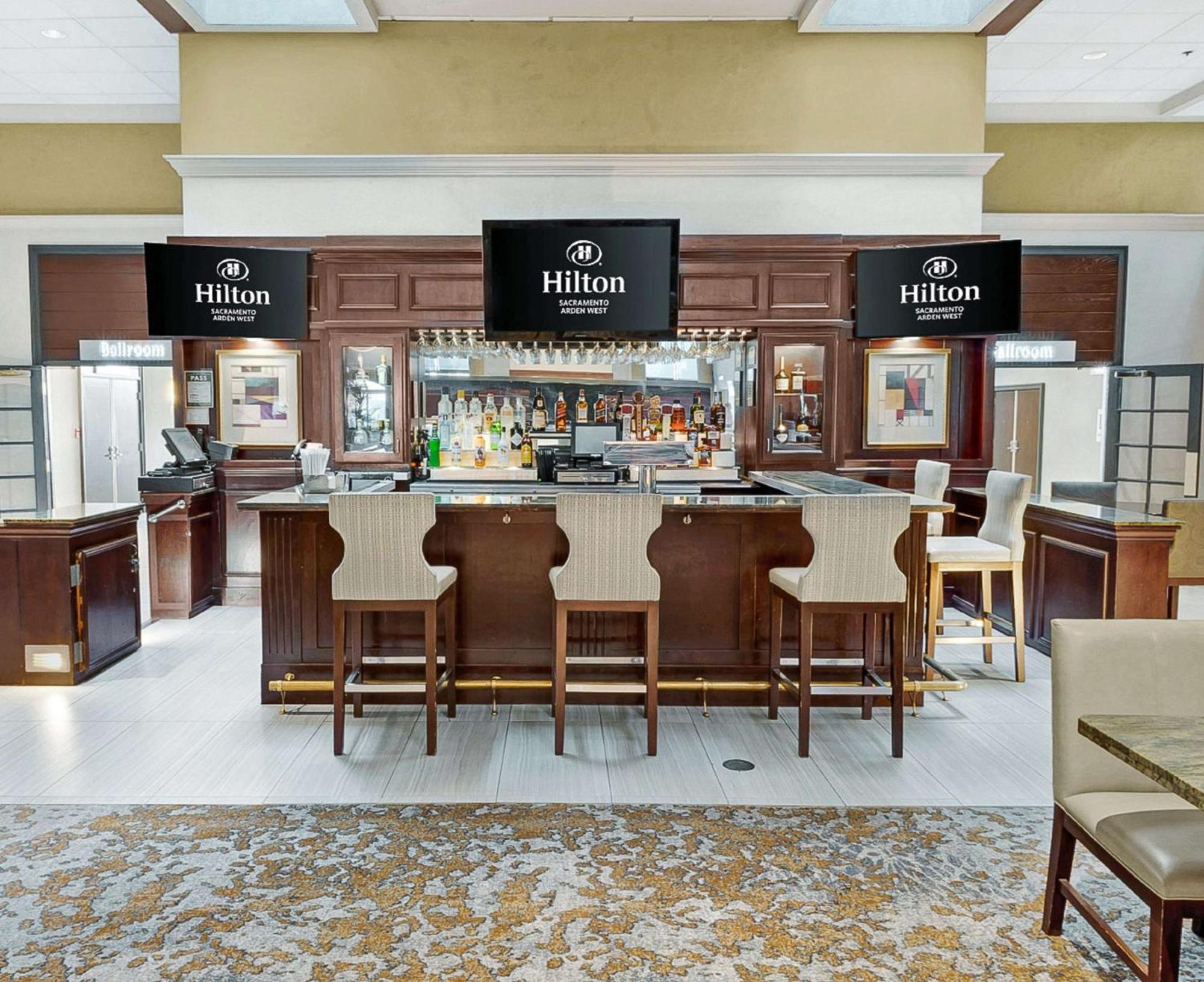 Hilton Sacramento Arden West Hotell Eksteriør bilde